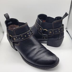 BOC Born Black Leather Studded Harness Ring Pull On Ankle Boot Woman US 8.5